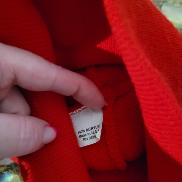 🍓Strawberry shortcake beanie🍓 - Picture 3 of 3